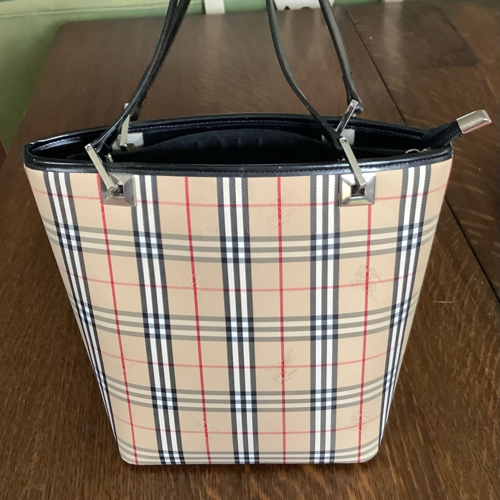 Burberry Pocketbook